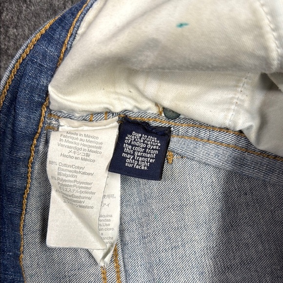 Madewell Blue High Rise Jeans with Distressed Details - Picture 5 of 6